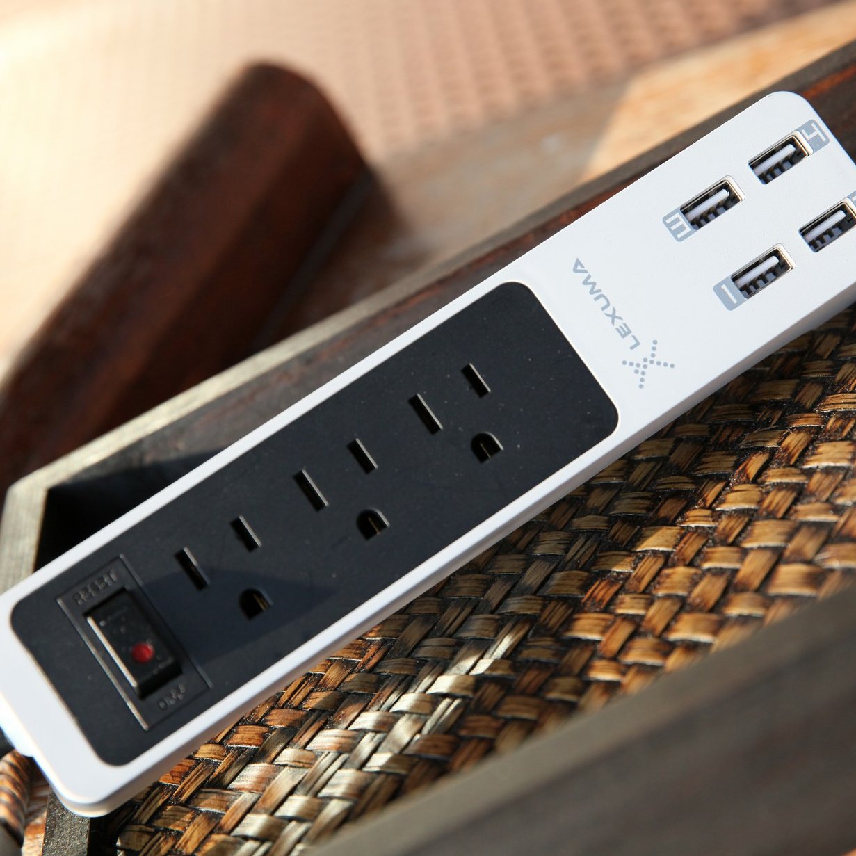 Lexuma XStrip 3-Gang US Type 15A Socket Mini USB Power Strip with 4 USB Ports - GadgetiCloud